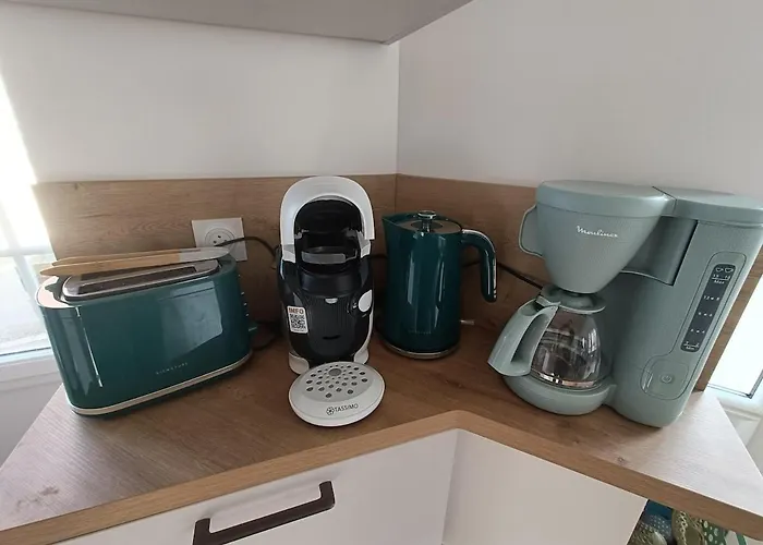 04- La Potinière- Proche - Rdc Avec Terrasse- Parking Gratuit Appartamento